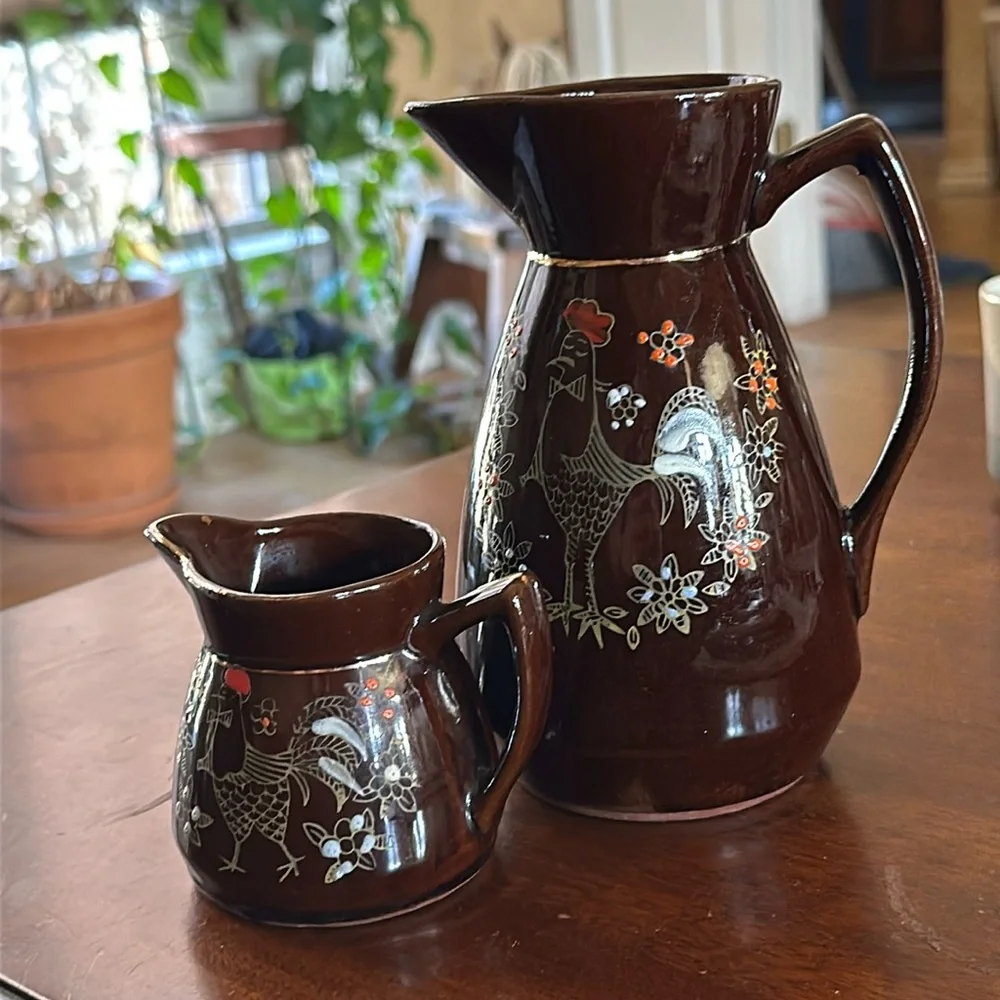 Rooster Redware Moriage Pottery Milk Pitcher & Creamer Set Japan